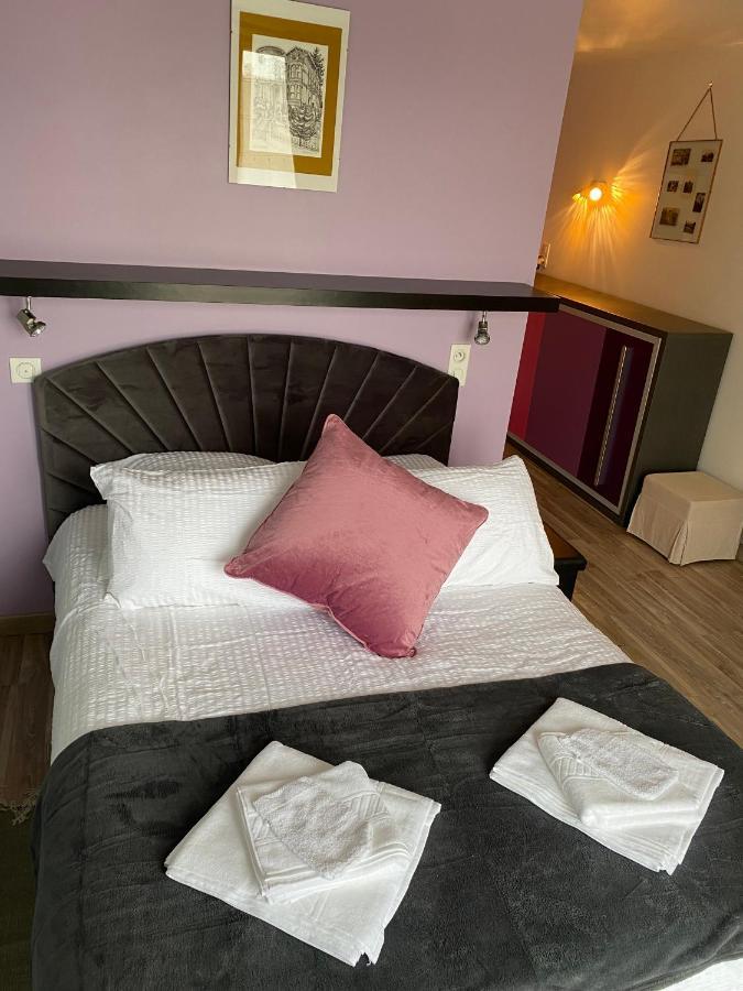 Bed and Breakfast Le Domaine Du Gravier Gramat Exterior foto
